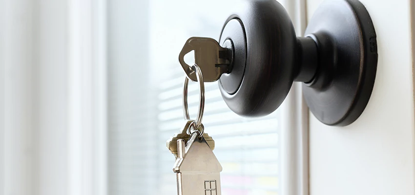 Bifold Door Knob Replacement in Ladera Heights, California